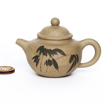 Чайник Исин, До Чжи, роспись глиной, №23, 70 мл арт. 3611 Чайник Исин, До Чжи, роспись глиной, №23, 70 мл